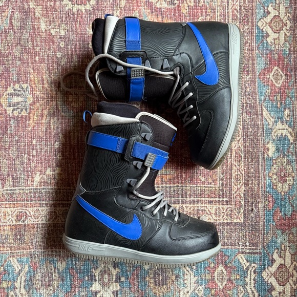 snowboard boots nike sb